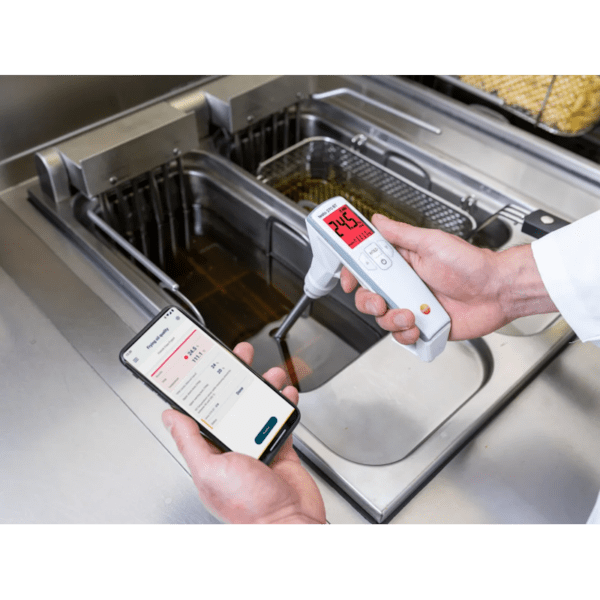 Labset Testador óleos testo 270 BT_5 Controlador da qualidade de óleos alimentares a ser utilizado