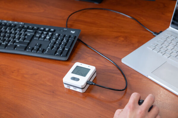 ThermaData® Thermistor Loggers | Probe or Room Sensor ThermaData® Thermistor Loggers | Probe or Room Sensor